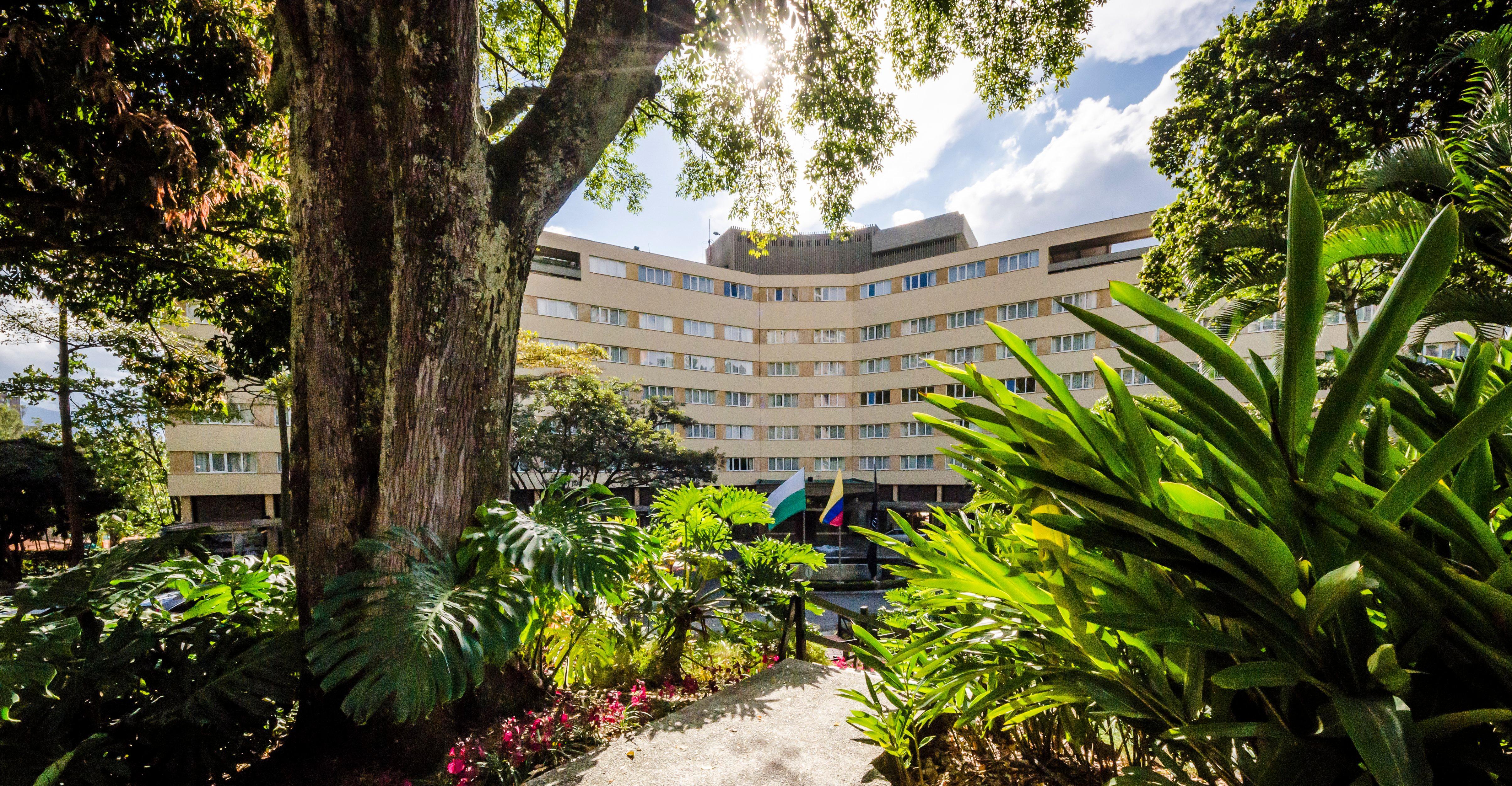 Intercontinental Medellin - Movich By Ihg Hotell Exteriör bild