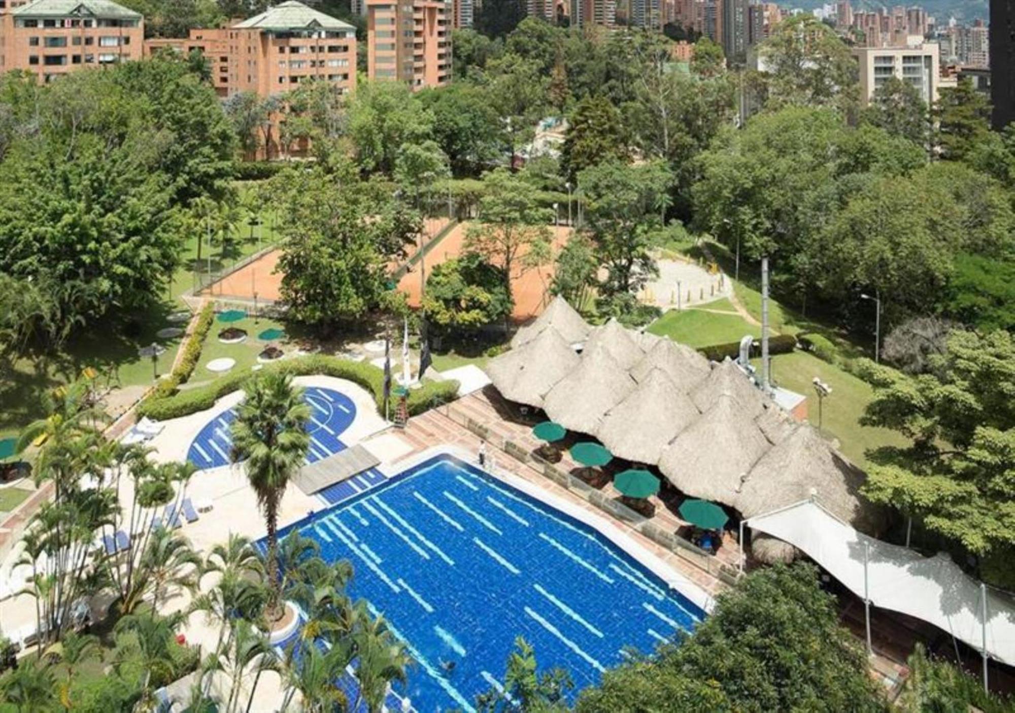 Intercontinental Medellin - Movich By Ihg Hotell Exteriör bild